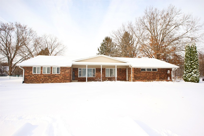 2914 Ware, ROCKFORD, Illinois 61114, 3 Bedrooms Bedrooms, ,2 BathroomsBathrooms,House,For Sale,Ware,202507390