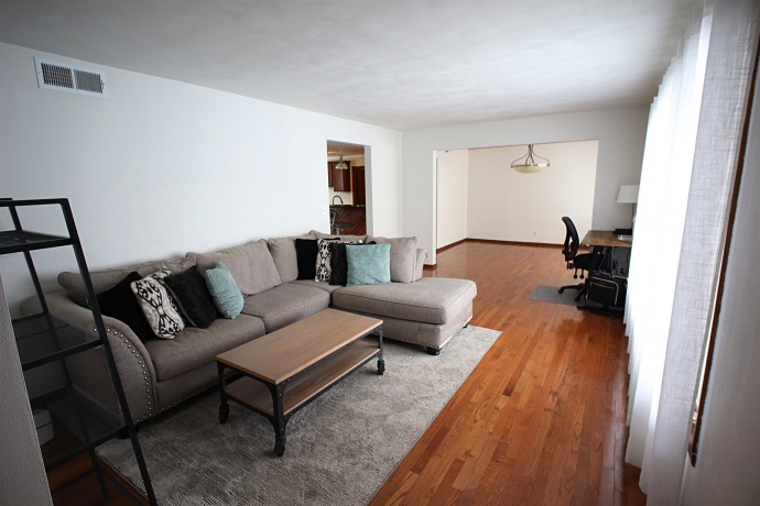 2914 Ware, ROCKFORD, Illinois 61114, 3 Bedrooms Bedrooms, ,2 BathroomsBathrooms,House,For Sale,Ware,202507390