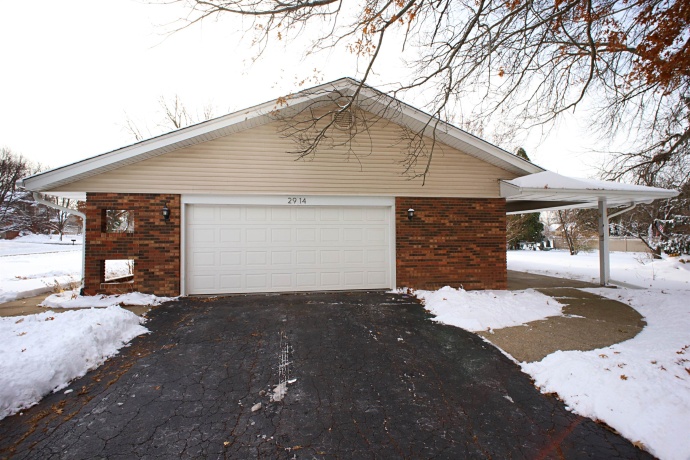 2914 Ware, ROCKFORD, Illinois 61114, 3 Bedrooms Bedrooms, ,2 BathroomsBathrooms,House,For Sale,Ware,202507390