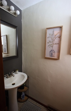 2914 Ware, ROCKFORD, Illinois 61114, 3 Bedrooms Bedrooms, ,2 BathroomsBathrooms,House,For Sale,Ware,202507390