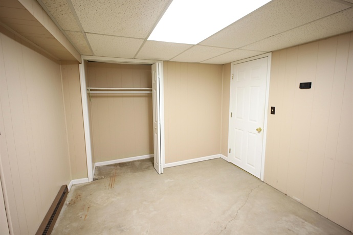 2914 Ware, ROCKFORD, Illinois 61114, 3 Bedrooms Bedrooms, ,2 BathroomsBathrooms,House,For Sale,Ware,202507390