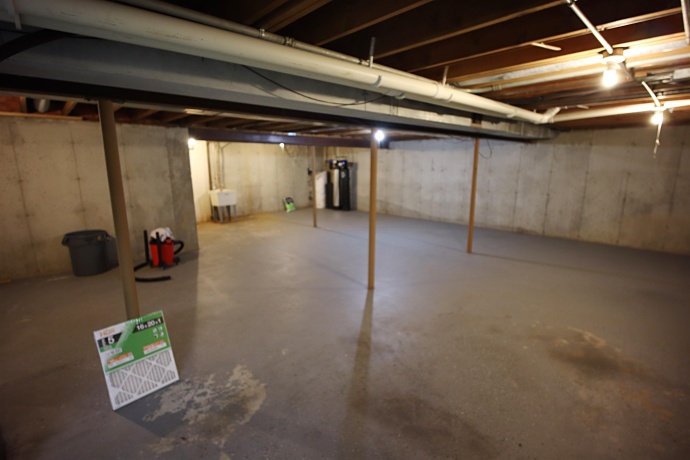 2914 Ware, ROCKFORD, Illinois 61114, 3 Bedrooms Bedrooms, ,2 BathroomsBathrooms,House,For Sale,Ware,202507390