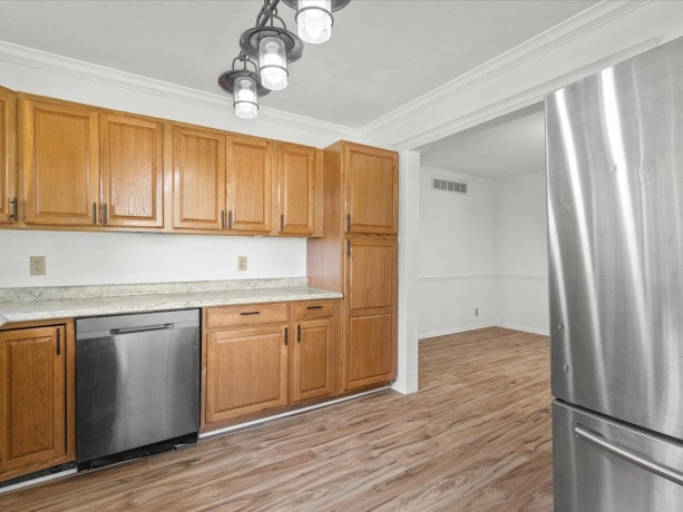 140 Walnut, Cedarville, Illinois 61013, 3 Bedrooms Bedrooms, ,2 BathroomsBathrooms,House,For Sale,Walnut,202504970