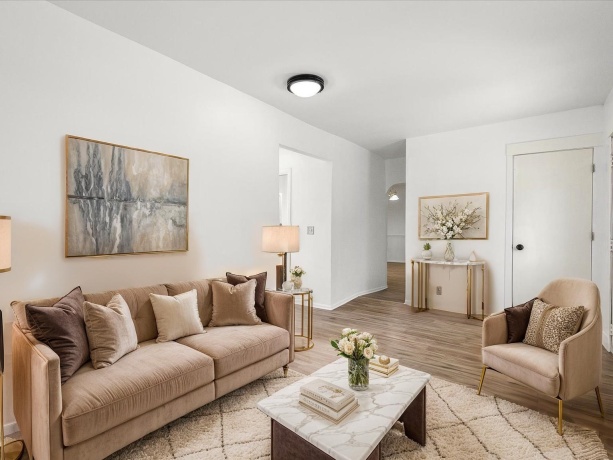 140 Walnut, Cedarville, Illinois 61013, 3 Bedrooms Bedrooms, ,2 BathroomsBathrooms,House,For Sale,Walnut,202504970