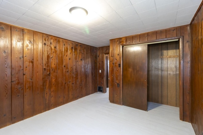 325 Stearns, FREEPORT, Illinois 61032, 3 Bedrooms Bedrooms, ,1 BathroomBathrooms,House,For Sale,Stearns,202507393