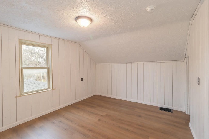 325 Stearns, FREEPORT, Illinois 61032, 3 Bedrooms Bedrooms, ,1 BathroomBathrooms,House,For Sale,Stearns,202507393