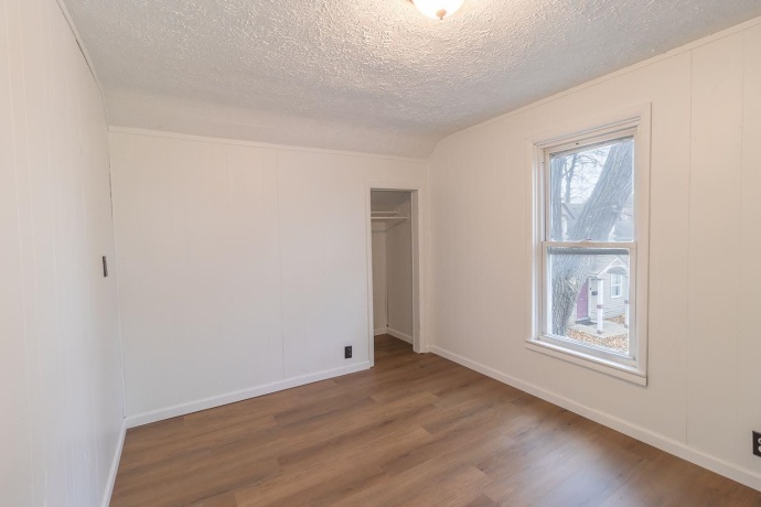 325 Stearns, FREEPORT, Illinois 61032, 3 Bedrooms Bedrooms, ,1 BathroomBathrooms,House,For Sale,Stearns,202507393