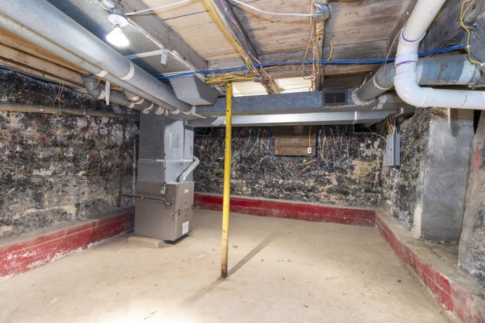 325 Stearns, FREEPORT, Illinois 61032, 3 Bedrooms Bedrooms, ,1 BathroomBathrooms,House,For Sale,Stearns,202507393