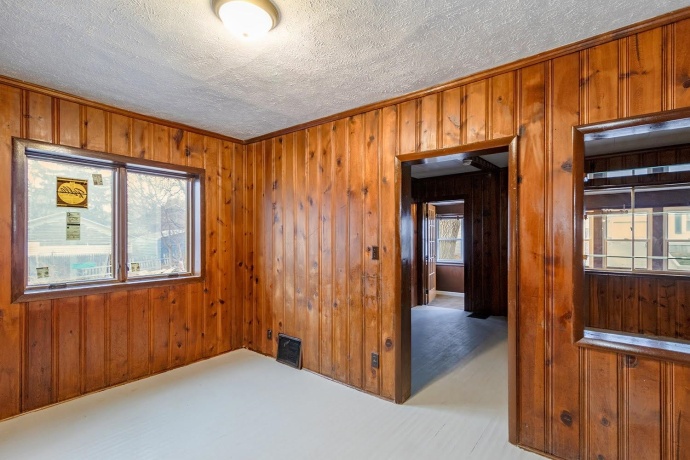 325 Stearns, FREEPORT, Illinois 61032, 3 Bedrooms Bedrooms, ,1 BathroomBathrooms,House,For Sale,Stearns,202507393