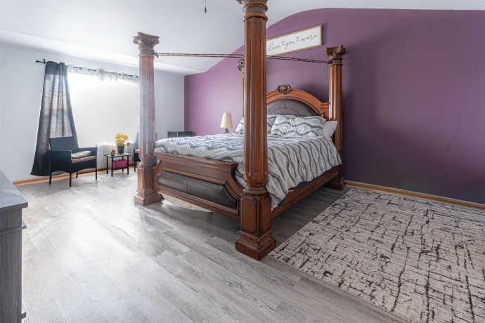 738 Trent, LOVES PARK, Illinois 61111, 4 Bedrooms Bedrooms, ,2 BathroomsBathrooms,House,For Sale,Trent,202507394