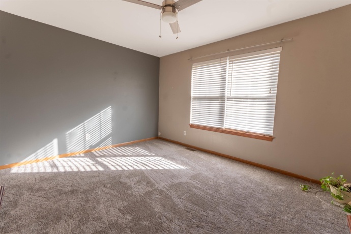 738 Trent, LOVES PARK, Illinois 61111, 4 Bedrooms Bedrooms, ,2 BathroomsBathrooms,House,For Sale,Trent,202507394