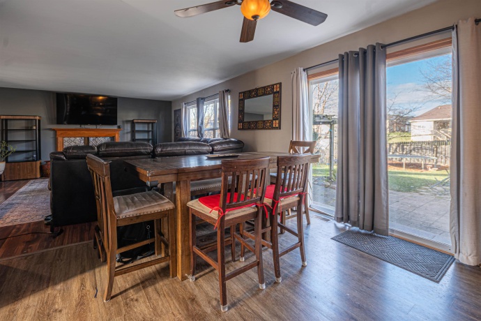 738 Trent, LOVES PARK, Illinois 61111, 4 Bedrooms Bedrooms, ,2 BathroomsBathrooms,House,For Sale,Trent,202507394