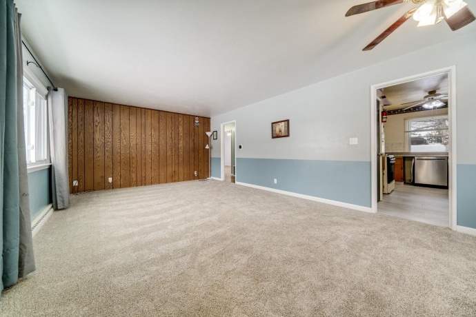 301 Barbara, MOUNT MORRIS, Illinois 61054, 3 Bedrooms Bedrooms, ,1 BathroomBathrooms,House,For Sale,Barbara,202507396