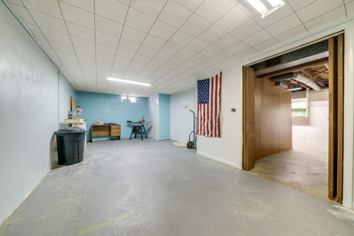 301 Barbara, MOUNT MORRIS, Illinois 61054, 3 Bedrooms Bedrooms, ,1 BathroomBathrooms,House,For Sale,Barbara,202507396