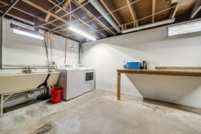 301 Barbara, MOUNT MORRIS, Illinois 61054, 3 Bedrooms Bedrooms, ,1 BathroomBathrooms,House,For Sale,Barbara,202507396