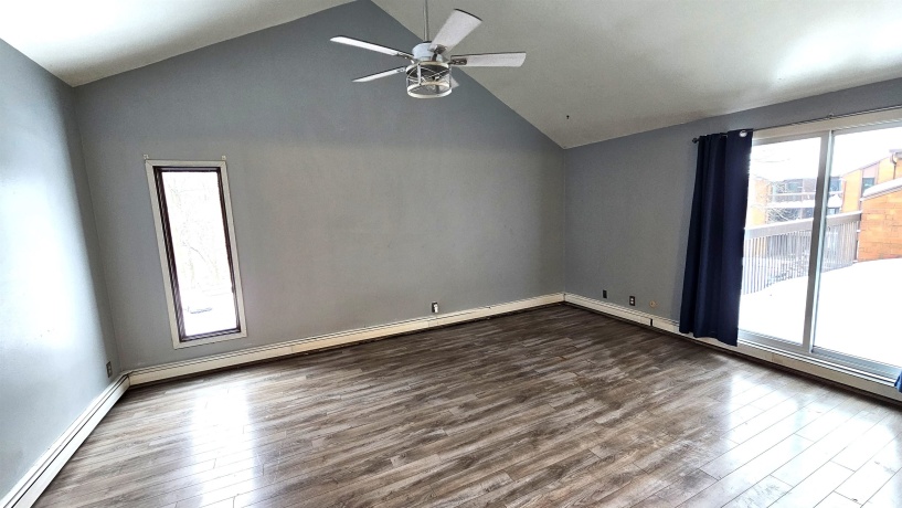 2929 Sunnyside, ROCKFORD, Illinois 61114, 2 Bedrooms Bedrooms, ,2 BathroomsBathrooms,Condominium,For Sale,Sunnyside,202507397