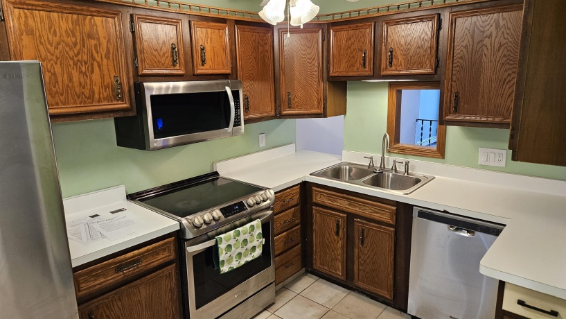 2929 Sunnyside, ROCKFORD, Illinois 61114, 2 Bedrooms Bedrooms, ,2 BathroomsBathrooms,Condominium,For Sale,Sunnyside,202507397