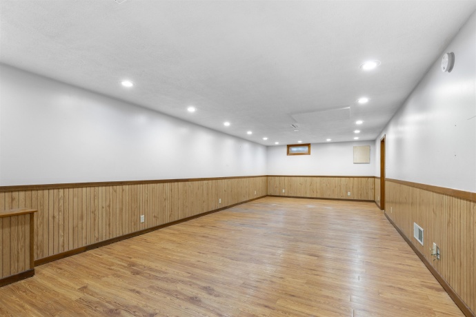 336 KENILWORTH, ROCKFORD, Illinois 61108, 3 Bedrooms Bedrooms, ,2 BathroomsBathrooms,House,For Sale,KENILWORTH,202506336