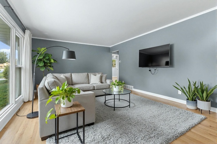 336 KENILWORTH, ROCKFORD, Illinois 61108, 3 Bedrooms Bedrooms, ,2 BathroomsBathrooms,House,For Sale,KENILWORTH,202506336