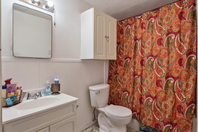 827 Sawyer, ROCKFORD, Illinois 61109, 2 Bedrooms Bedrooms, ,1 BathroomBathrooms,House,For Sale,Sawyer,202507398