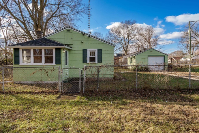 827 Sawyer, ROCKFORD, Illinois 61109, 2 Bedrooms Bedrooms, ,1 BathroomBathrooms,House,For Sale,Sawyer,202507398