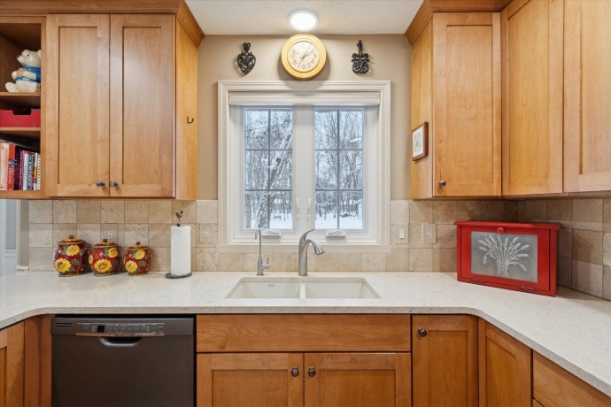 10906 HAMBORG, ROSCOE, Illinois 61073, 4 Bedrooms Bedrooms, ,2 BathroomsBathrooms,House,For Sale,HAMBORG,202507399