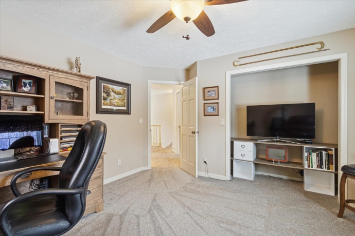 10906 HAMBORG, ROSCOE, Illinois 61073, 4 Bedrooms Bedrooms, ,2 BathroomsBathrooms,House,For Sale,HAMBORG,202507399