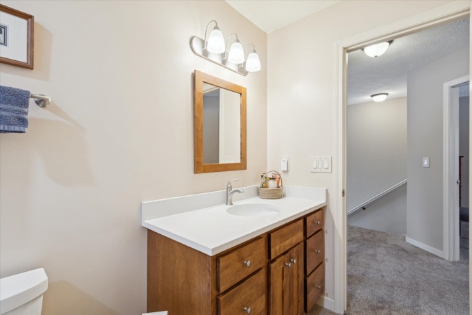 10906 HAMBORG, ROSCOE, Illinois 61073, 4 Bedrooms Bedrooms, ,2 BathroomsBathrooms,House,For Sale,HAMBORG,202507399