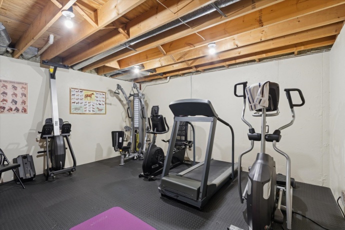 10906 HAMBORG, ROSCOE, Illinois 61073, 4 Bedrooms Bedrooms, ,2 BathroomsBathrooms,House,For Sale,HAMBORG,202507399