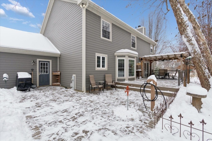 10906 HAMBORG, ROSCOE, Illinois 61073, 4 Bedrooms Bedrooms, ,2 BathroomsBathrooms,House,For Sale,HAMBORG,202507399