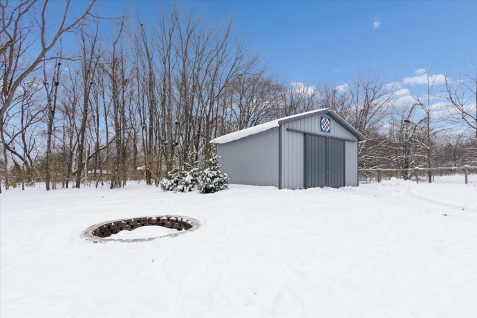 10906 HAMBORG, ROSCOE, Illinois 61073, 4 Bedrooms Bedrooms, ,2 BathroomsBathrooms,House,For Sale,HAMBORG,202507399