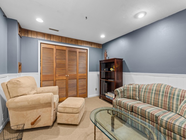 625 Robert, ROCKFORD, Illinois 61107, 4 Bedrooms Bedrooms, ,3 BathroomsBathrooms,House,For Sale,Robert,202507401