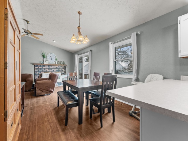 625 Robert, ROCKFORD, Illinois 61107, 4 Bedrooms Bedrooms, ,3 BathroomsBathrooms,House,For Sale,Robert,202507401