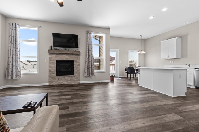 12630 SCARSDALE, LOVES PARK, Illinois 61111, 3 Bedrooms Bedrooms, ,2 BathroomsBathrooms,House,For Sale,SCARSDALE,202507403