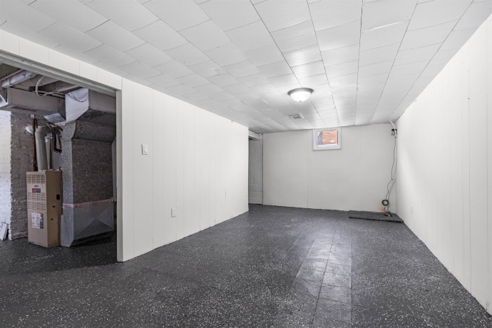 1519 13th, ROCKFORD, Illinois 61104, 4 Bedrooms Bedrooms, ,2 BathroomsBathrooms,House,For Sale,13th,202507404