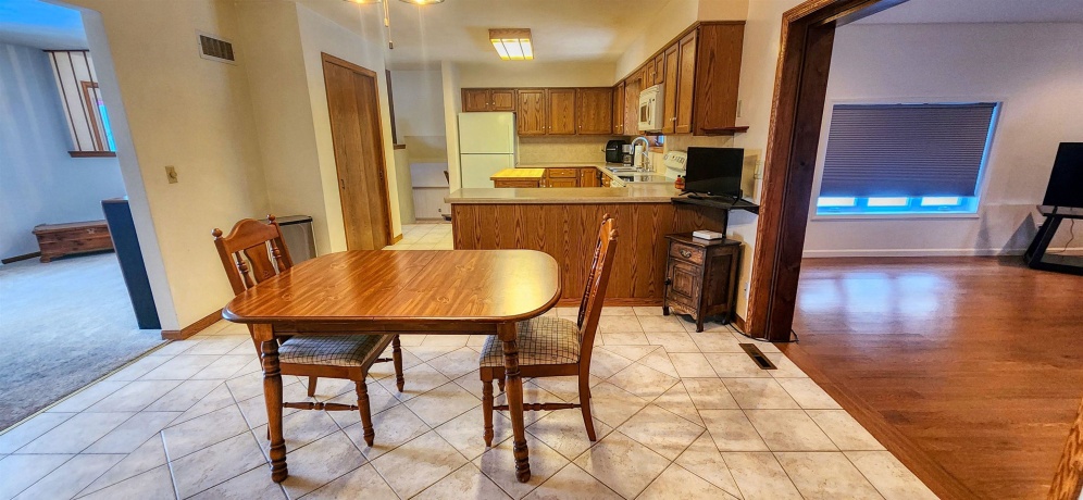 4-208R Beachcomber, LAKE CARROLL, Illinois 61046, 3 Bedrooms Bedrooms, ,2 BathroomsBathrooms,House,For Sale,Beachcomber,202507409