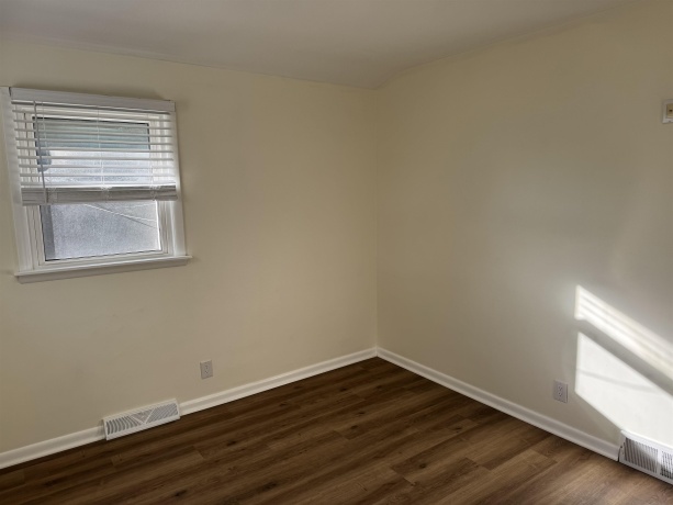 2737 Broadmoor, ROCKFORD, Illinois 61108, 3 Bedrooms Bedrooms, ,2 BathroomsBathrooms,House,For Sale,Broadmoor,202506064