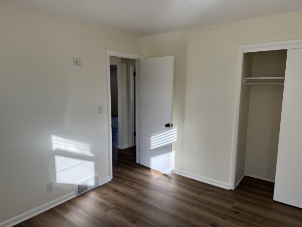 2737 Broadmoor, ROCKFORD, Illinois 61108, 3 Bedrooms Bedrooms, ,2 BathroomsBathrooms,House,For Sale,Broadmoor,202506064