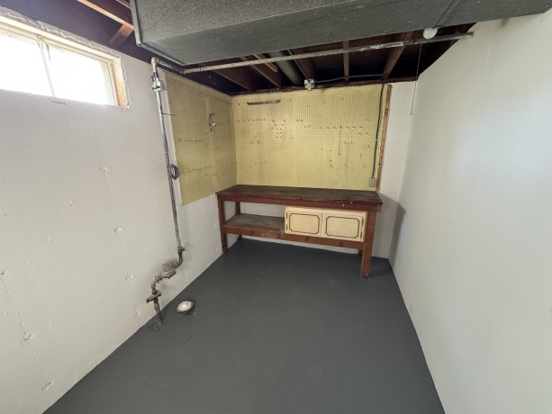 2737 Broadmoor, ROCKFORD, Illinois 61108, 3 Bedrooms Bedrooms, ,2 BathroomsBathrooms,House,For Sale,Broadmoor,202506064