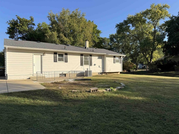 2737 Broadmoor, ROCKFORD, Illinois 61108, 3 Bedrooms Bedrooms, ,2 BathroomsBathrooms,House,For Sale,Broadmoor,202506064