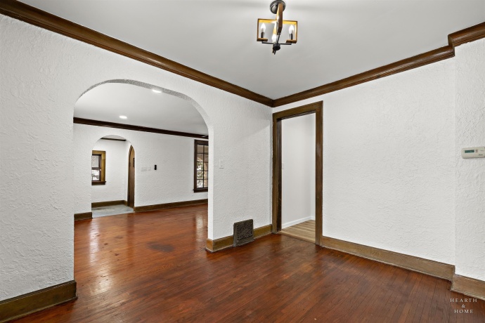 1016 B, ROCKFORD, Illinois 61107, 3 Bedrooms Bedrooms, ,1 BathroomBathrooms,House,For Sale,B,202507411