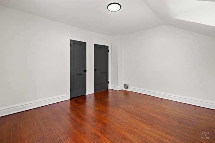 1016 B, ROCKFORD, Illinois 61107, 3 Bedrooms Bedrooms, ,1 BathroomBathrooms,House,For Sale,B,202507411