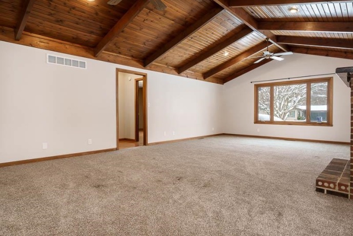 10077 JESTERS ROW, ROSCOE, Illinois 61073, 3 Bedrooms Bedrooms, ,2 BathroomsBathrooms,House,For Sale,JESTERS ROW,202507415