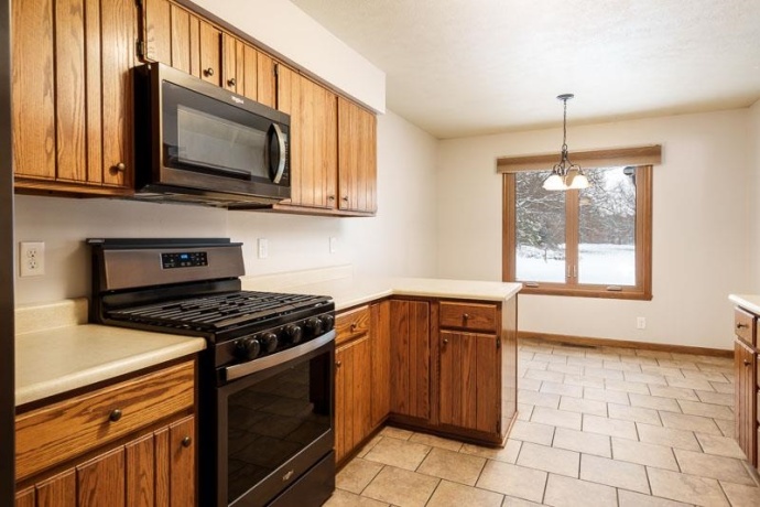 10077 JESTERS ROW, ROSCOE, Illinois 61073, 3 Bedrooms Bedrooms, ,2 BathroomsBathrooms,House,For Sale,JESTERS ROW,202507415