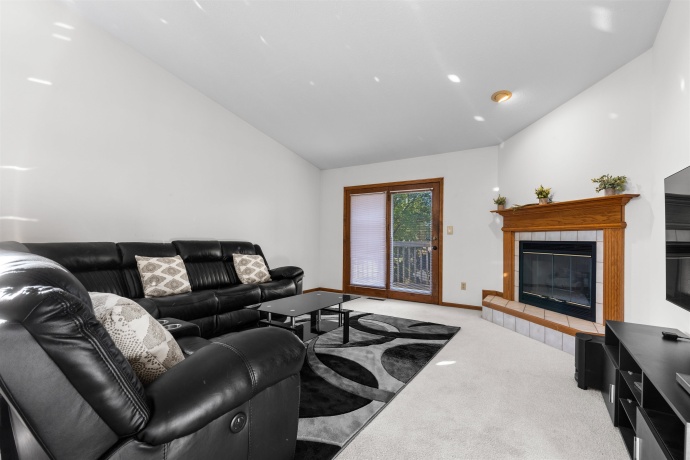 5334 Dierks, ROCKFORD, Illinois 61108, 2 Bedrooms Bedrooms, ,2 BathroomsBathrooms,Condominium,For Sale,Dierks,202507418