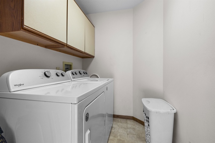 5334 Dierks, ROCKFORD, Illinois 61108, 2 Bedrooms Bedrooms, ,2 BathroomsBathrooms,Condominium,For Sale,Dierks,202507418