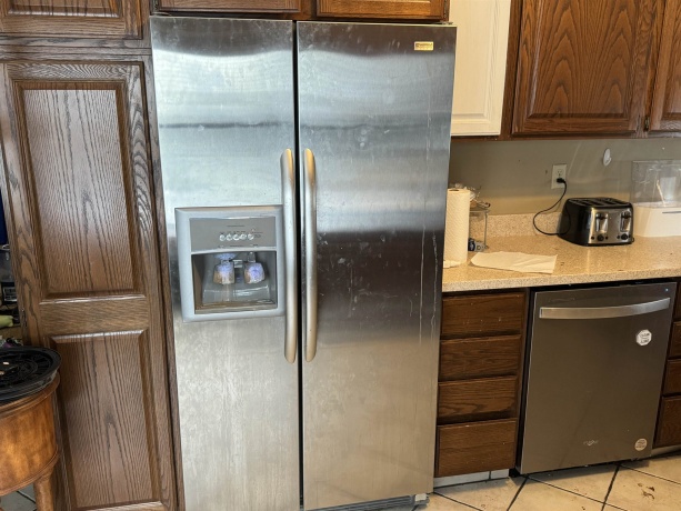 1401 Carrie, ROCHELLE, Illinois 61068, 4 Bedrooms Bedrooms, ,2 BathroomsBathrooms,House,For Sale,Carrie,202507421