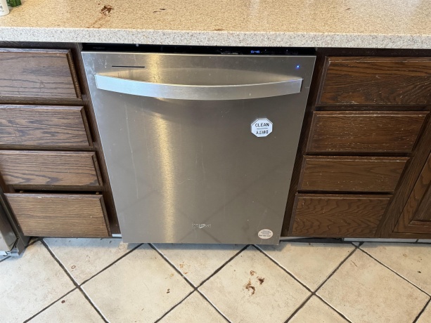 1401 Carrie, ROCHELLE, Illinois 61068, 4 Bedrooms Bedrooms, ,2 BathroomsBathrooms,House,For Sale,Carrie,202507421