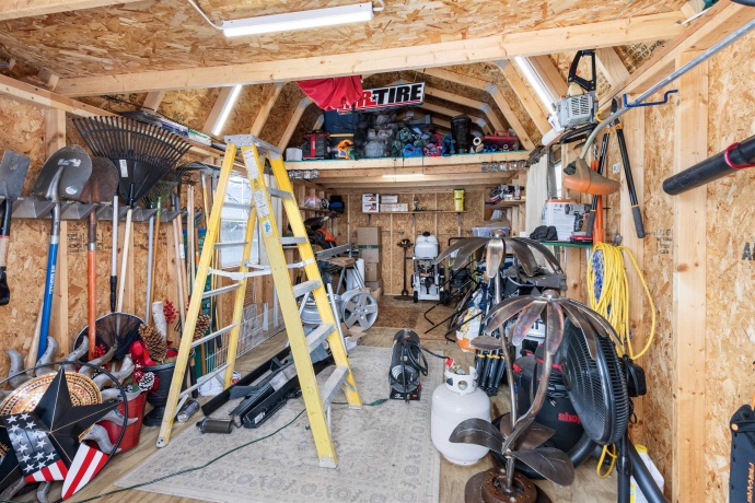 9931 Shore Drive, MACHESNEY PARK, Illinois 61115, 3 Bedrooms Bedrooms, ,1 BathroomBathrooms,House,For Sale,Shore Drive,202507422