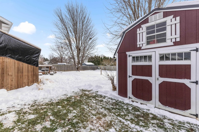 9931 Shore Drive, MACHESNEY PARK, Illinois 61115, 3 Bedrooms Bedrooms, ,1 BathroomBathrooms,House,For Sale,Shore Drive,202507422